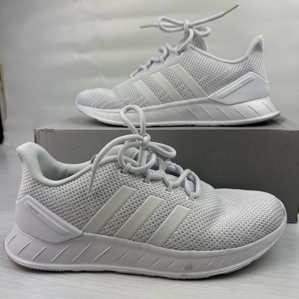 Adidas Questar Flow NXT Mens Size 9,5 Triple White Athletic Running Shoes Sneake